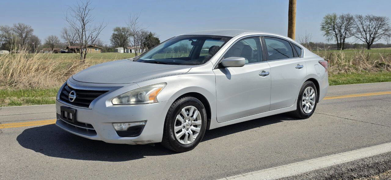 Used 2015 Nissan Altima 2.5 S w/ Power Driver Seat Package FWD image 1