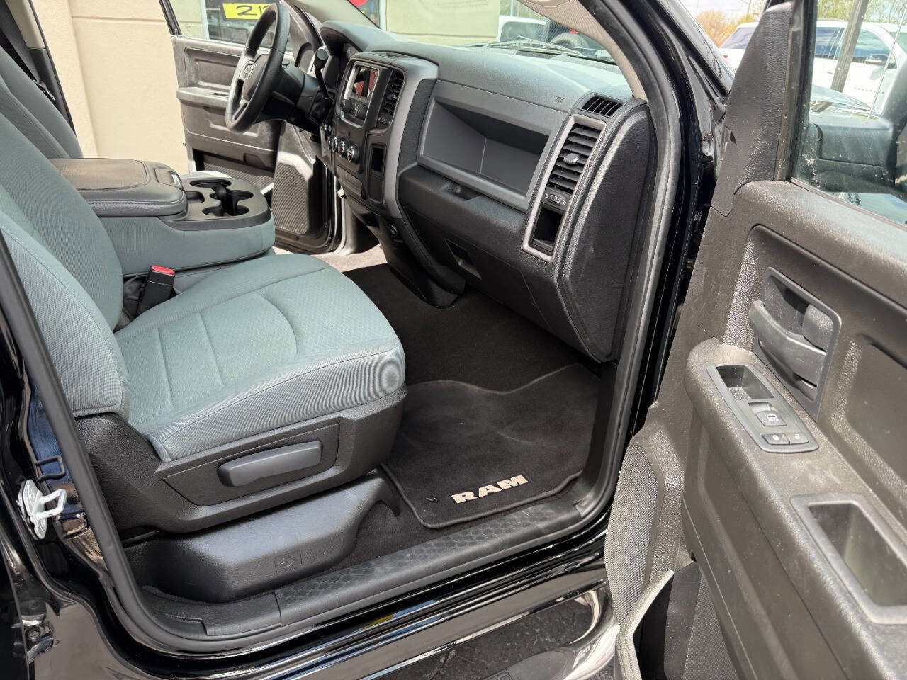 Used 2013 RAM 1500 Express AWD/4WD image 17