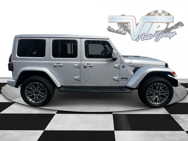 Used 2024 Jeep Wrangler High Altitude AWD/4WD image 4