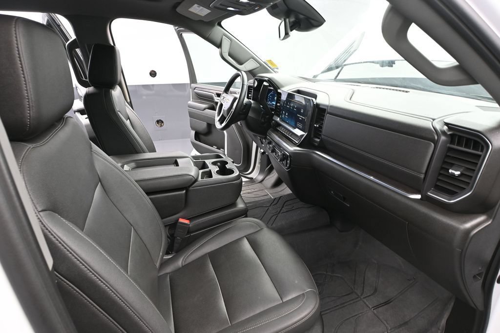 Used 2024 Chevrolet Silverado 2500 LTZ AWD/4WD image 51