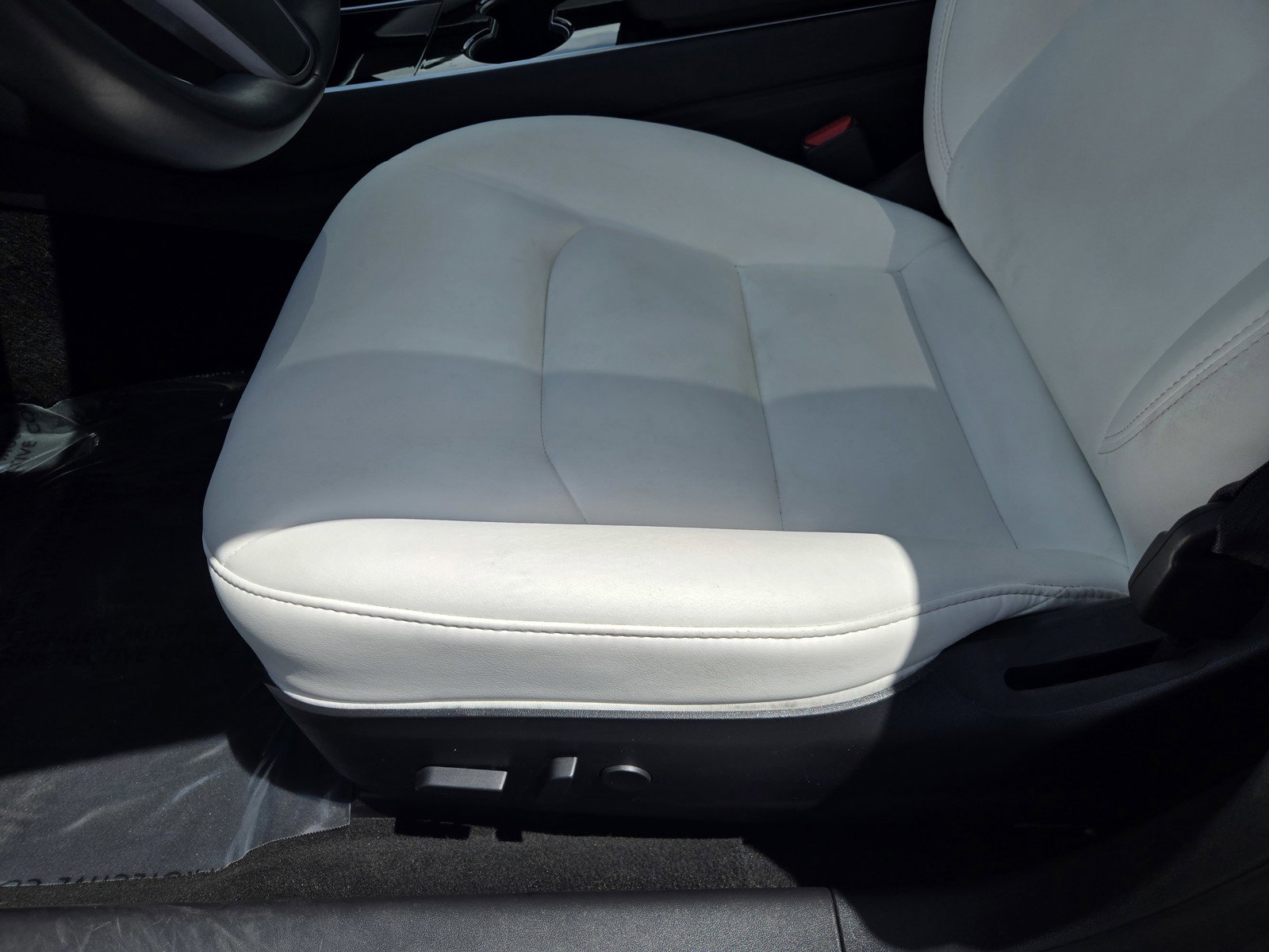 Used 2018 Tesla Model 3 Long Range RWD image 17