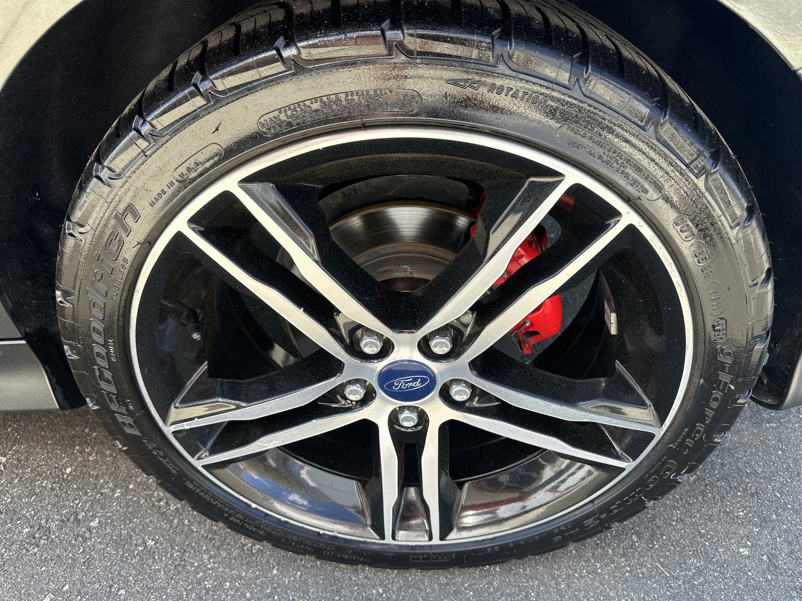 Used 2018 Ford Focus ST image 31