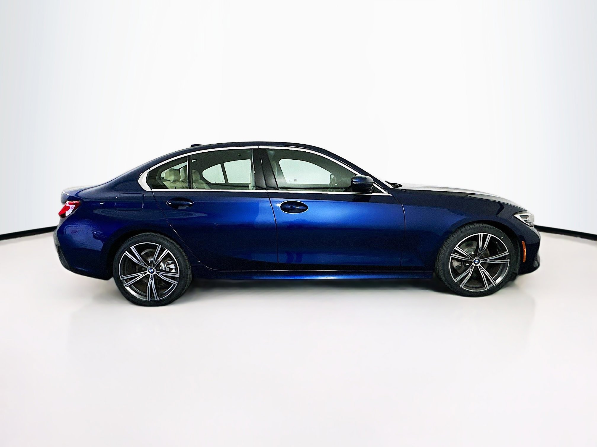 Used 2020 BMW 330i Sedan image 10