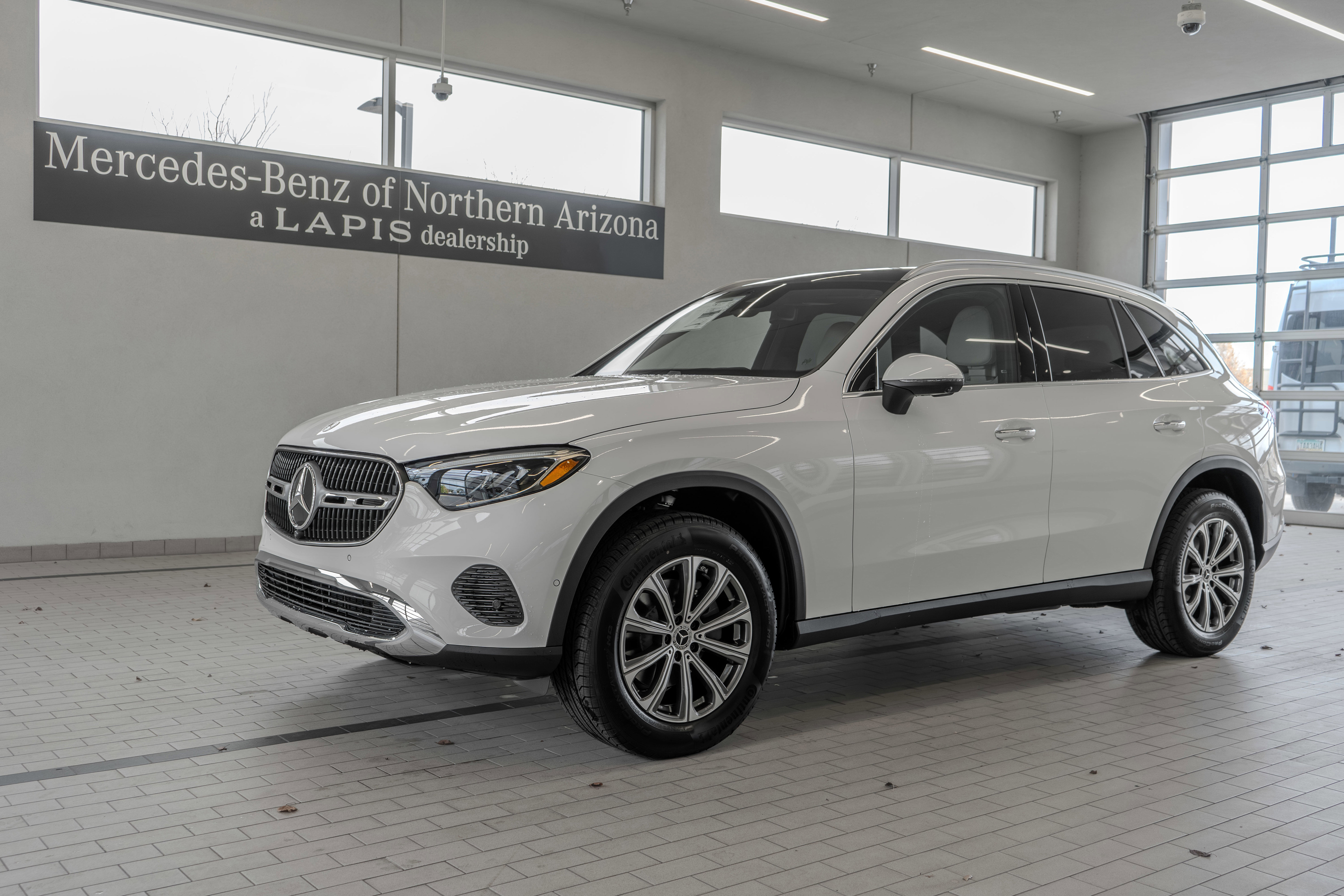 New 2026 Mercedes-Benz GLC 300 4MATIC image 3