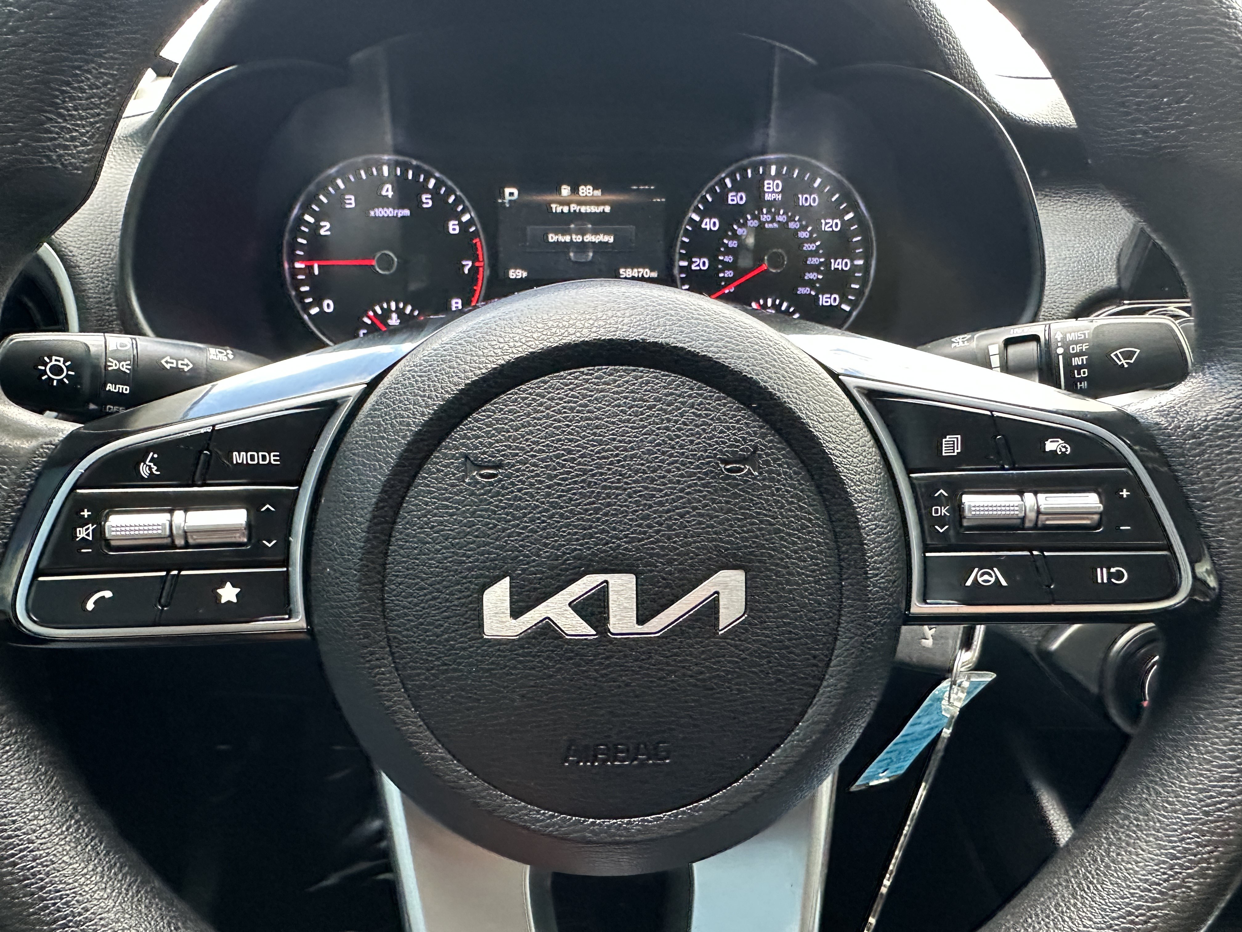 Certified 2023 Kia Forte LXS FWD image 22