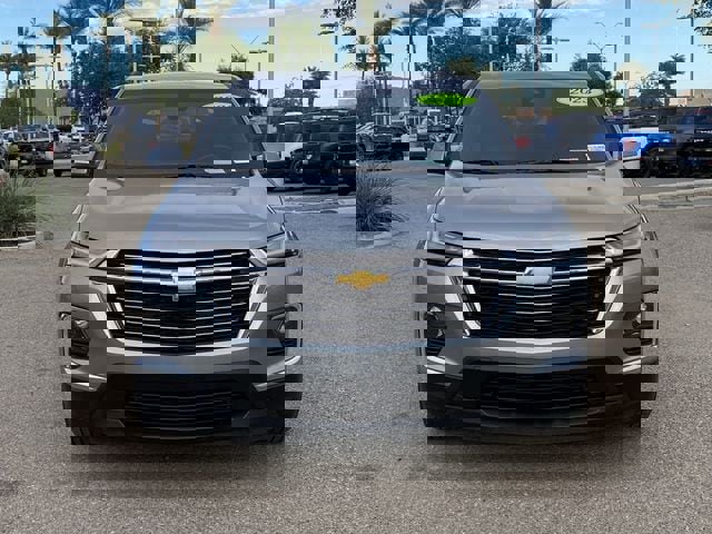 Used 2023 Chevrolet Traverse LT image 9