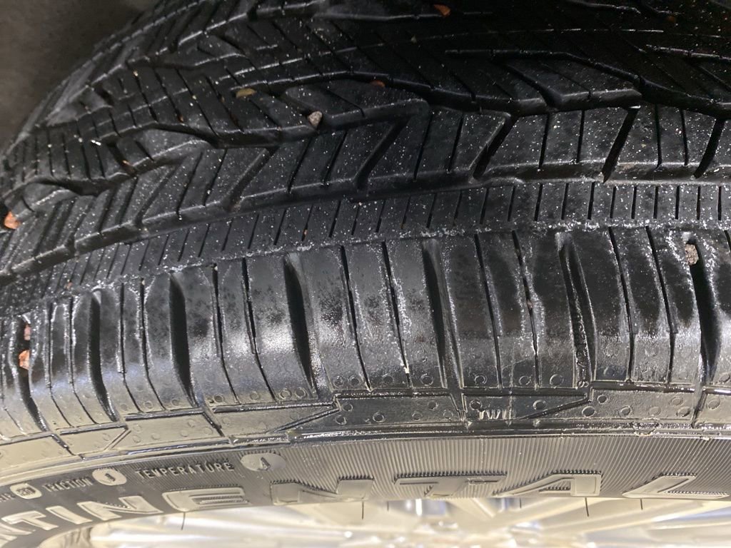 Certified 2024 GMC Acadia Denali w/ Super Cruise Package image 48