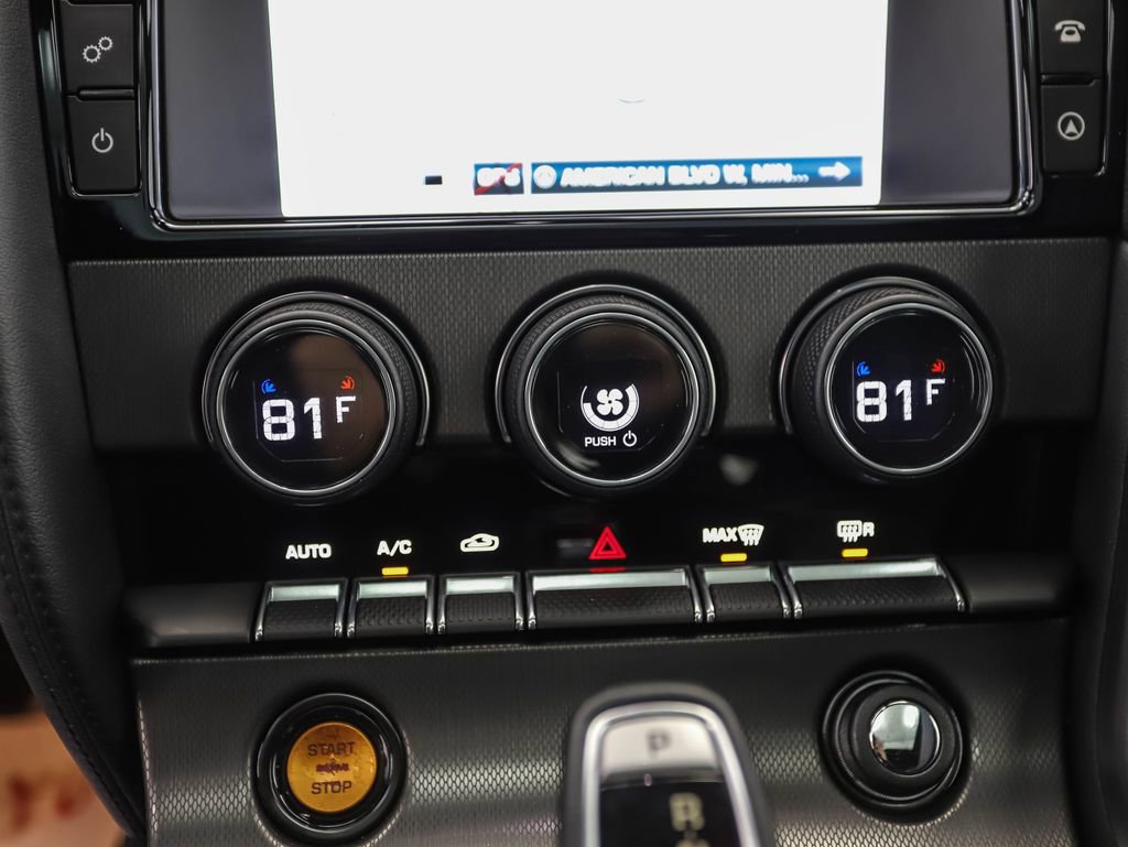 Used 2016 Jaguar F-TYPE S image 19