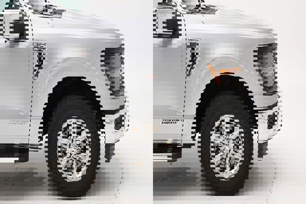 Used 2024 Ford F150 XLT w/ Equipment Group 302A MID image 3