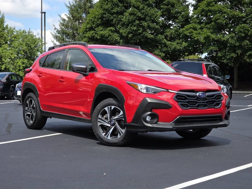 Used 2024 Subaru Crosstrek 2.0i Premium w/ Crosstrek Mirror Package AWD/4WD image 2