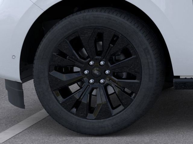 New 2025 Ford Expedition Platinum image 19