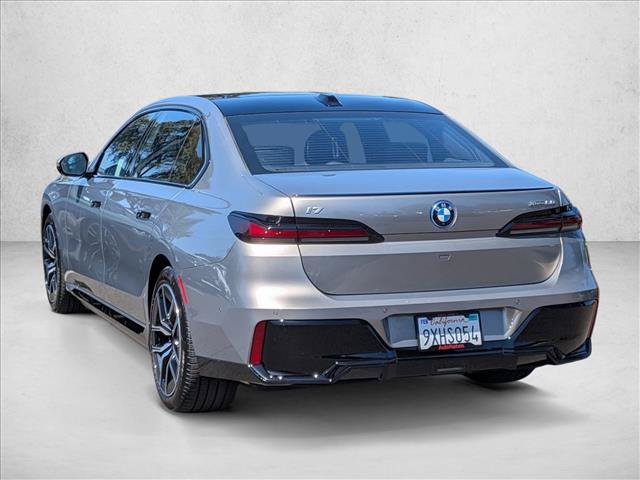Used 2026 BMW i7 xDrive60 AWD/4WD image 8