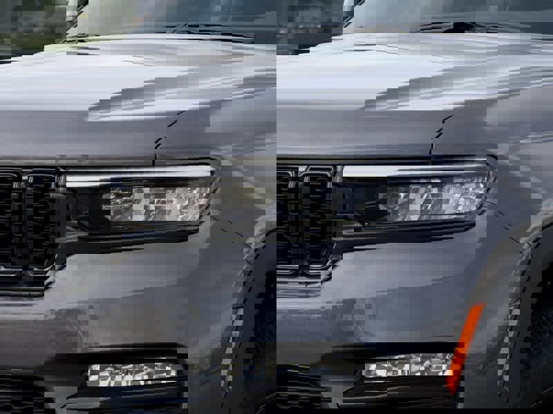 New 2025 Jeep Grand Cherokee Limited w/ Black Appearance Package image 10