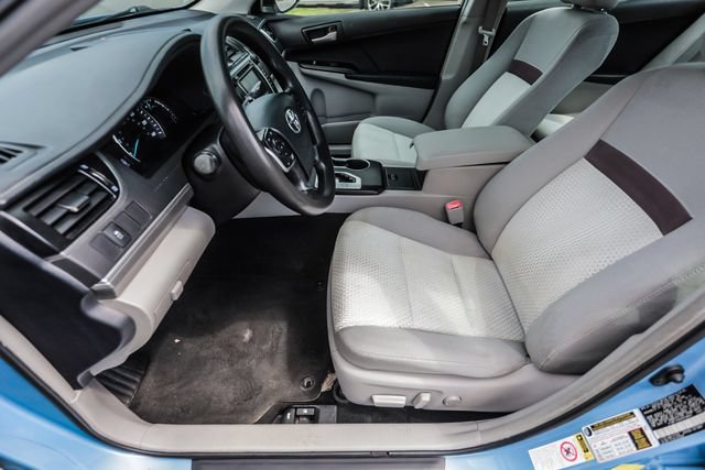 Used 2012 Toyota Camry LE FWD image 23
