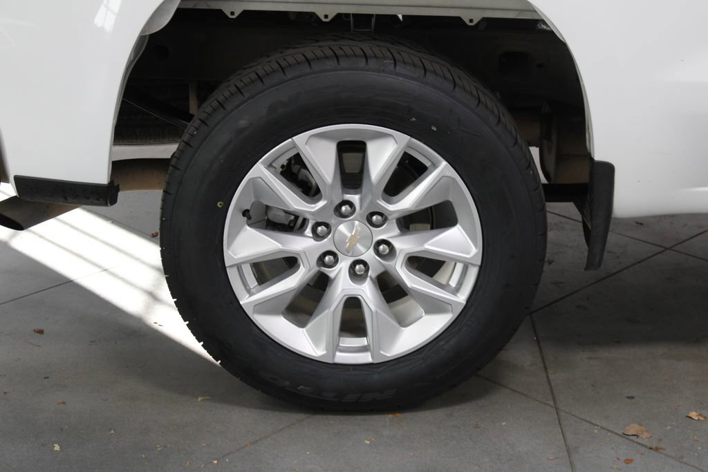 Used 2024 Chevrolet Silverado 1500 Custom image 14