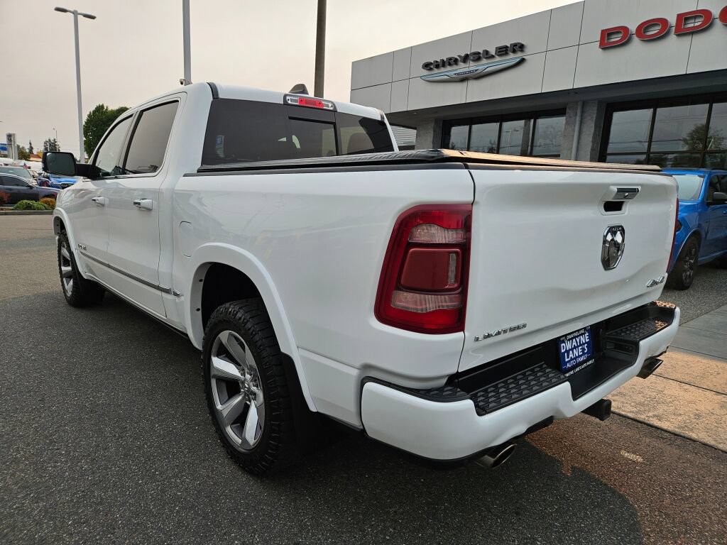Used 2022 RAM 1500 Limited w/ Body-Colour Bumper Group AWD/4WD image 3