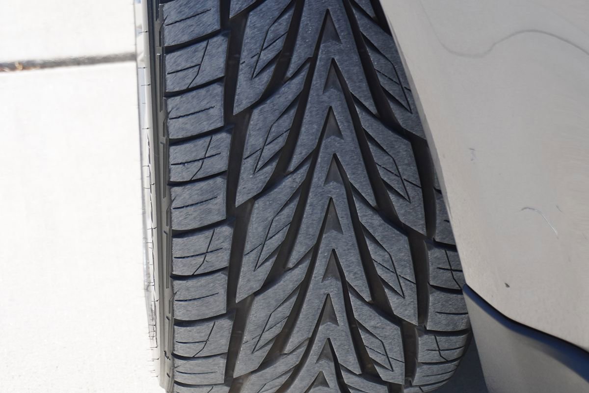Used 2010 Land Rover Range Rover Sport Supercharged AWD/4WD image 5