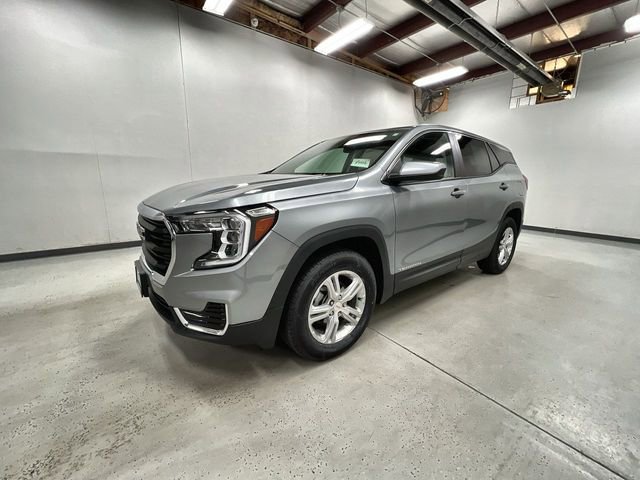 Certified 2024 GMC Terrain SLE AWD/4WD image 1