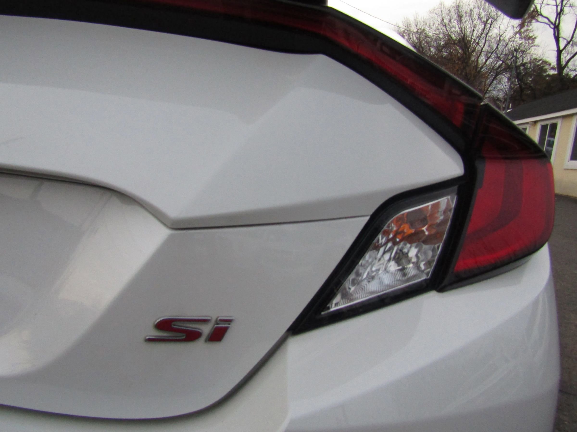 Used 2020 Honda Civic Si image 12