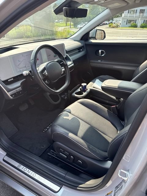 Used 2024 Hyundai Ioniq 5 Limited AWD/4WD image 4