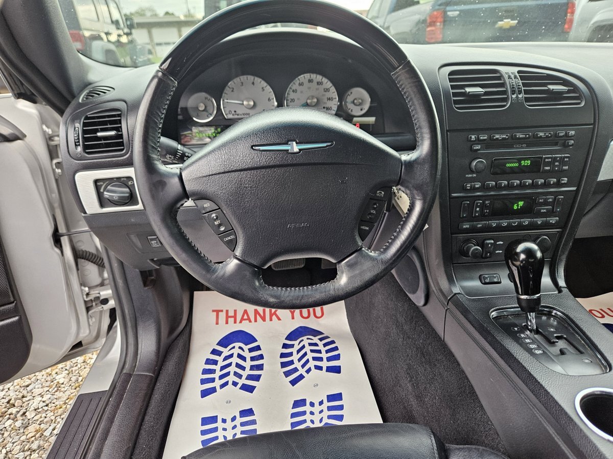 Used 2004 Ford Thunderbird image 6