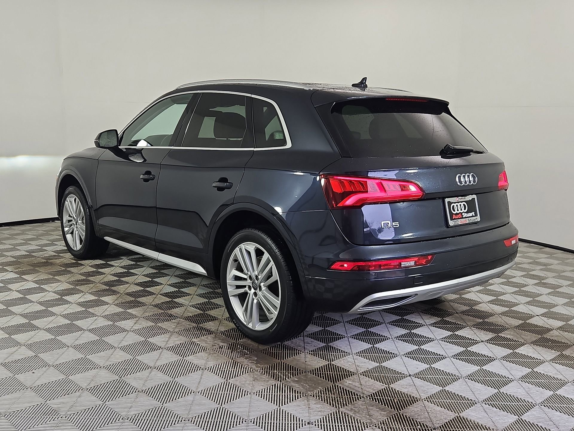 Used 2018 Audi Q5 2.0T Premium Plus w/ Premium Plus Package image 5