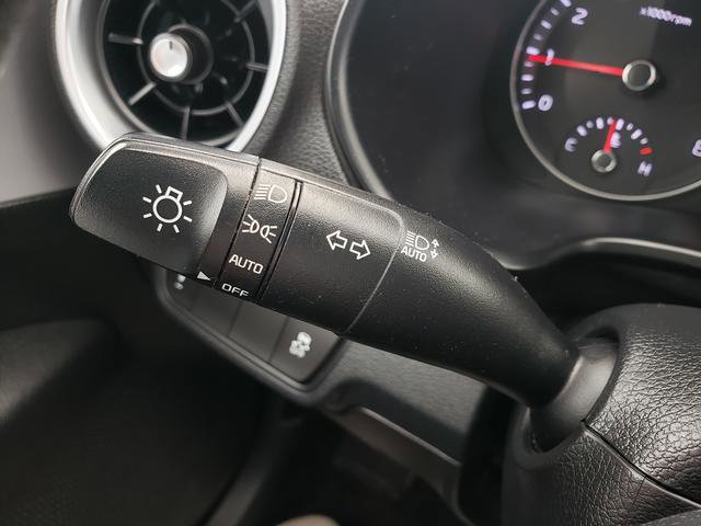 Certified 2024 Kia Forte LXS image 29