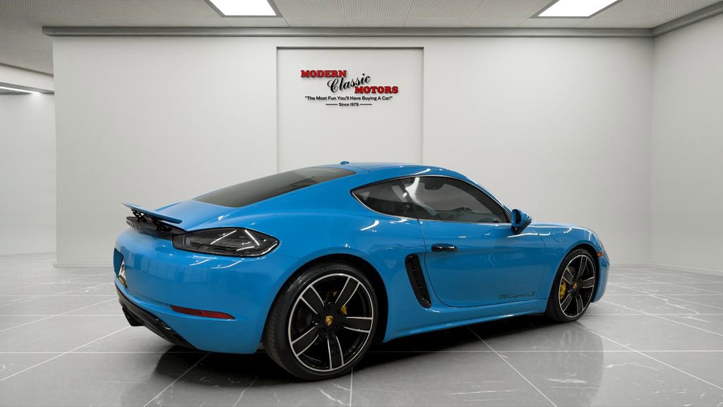 Used 2017 Porsche 718 Cayman S w/ Sport Chrono Package RWD image 7