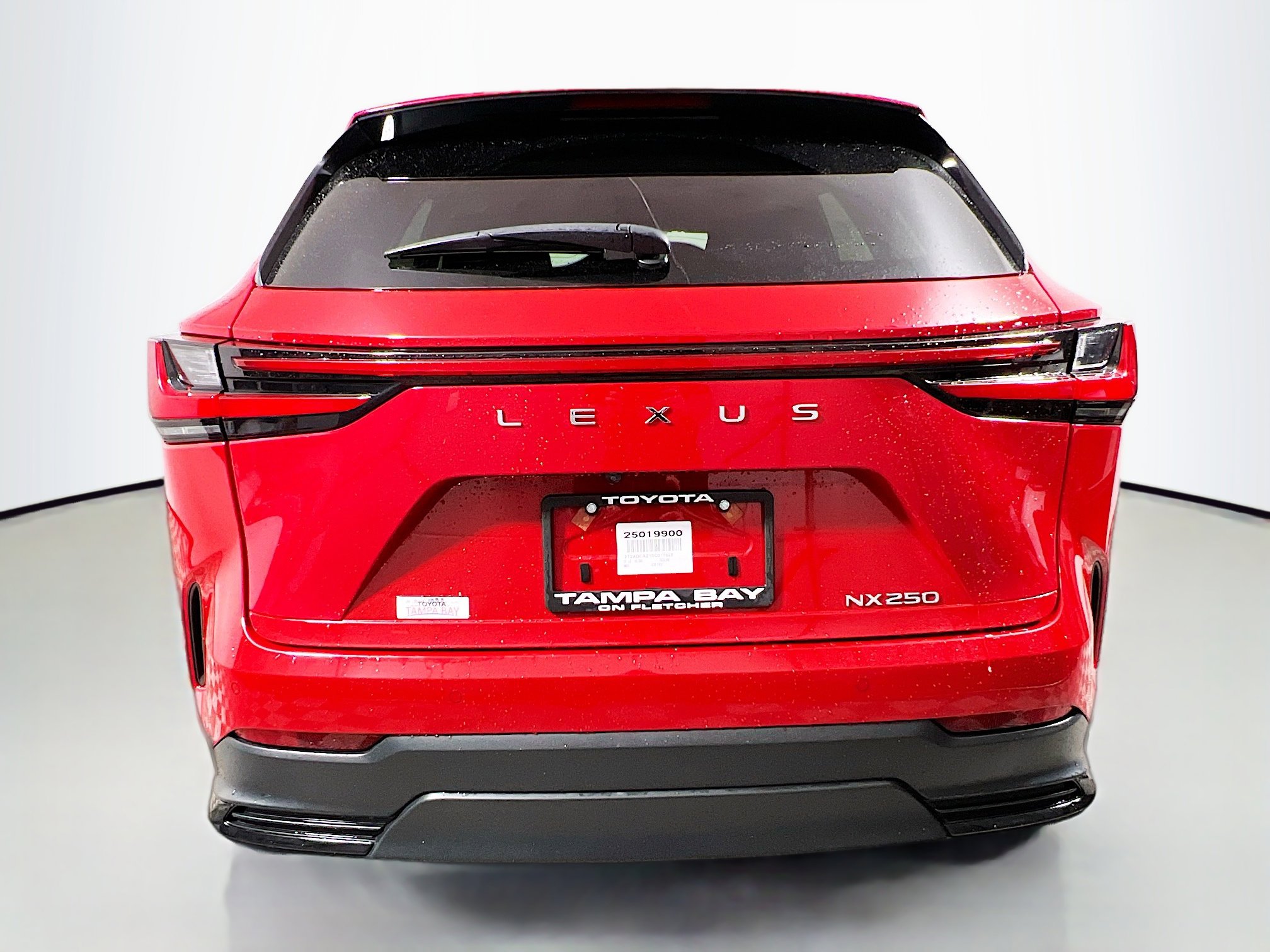 Used 2025 Lexus NX 250 FWD w/ Towing Package (2000 Lbs) image 6