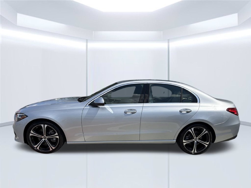 Used 2022 Mercedes-Benz C 300 Sedan image 3