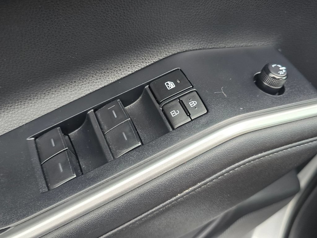 Used 2023 Toyota Highlander XSE AWD/4WD image 20