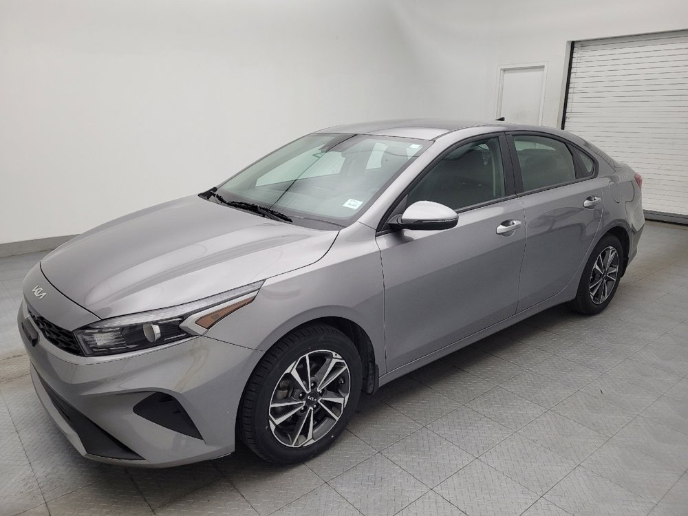 Used 2024 Kia Forte LXS w/ LXS Technology Package image 2