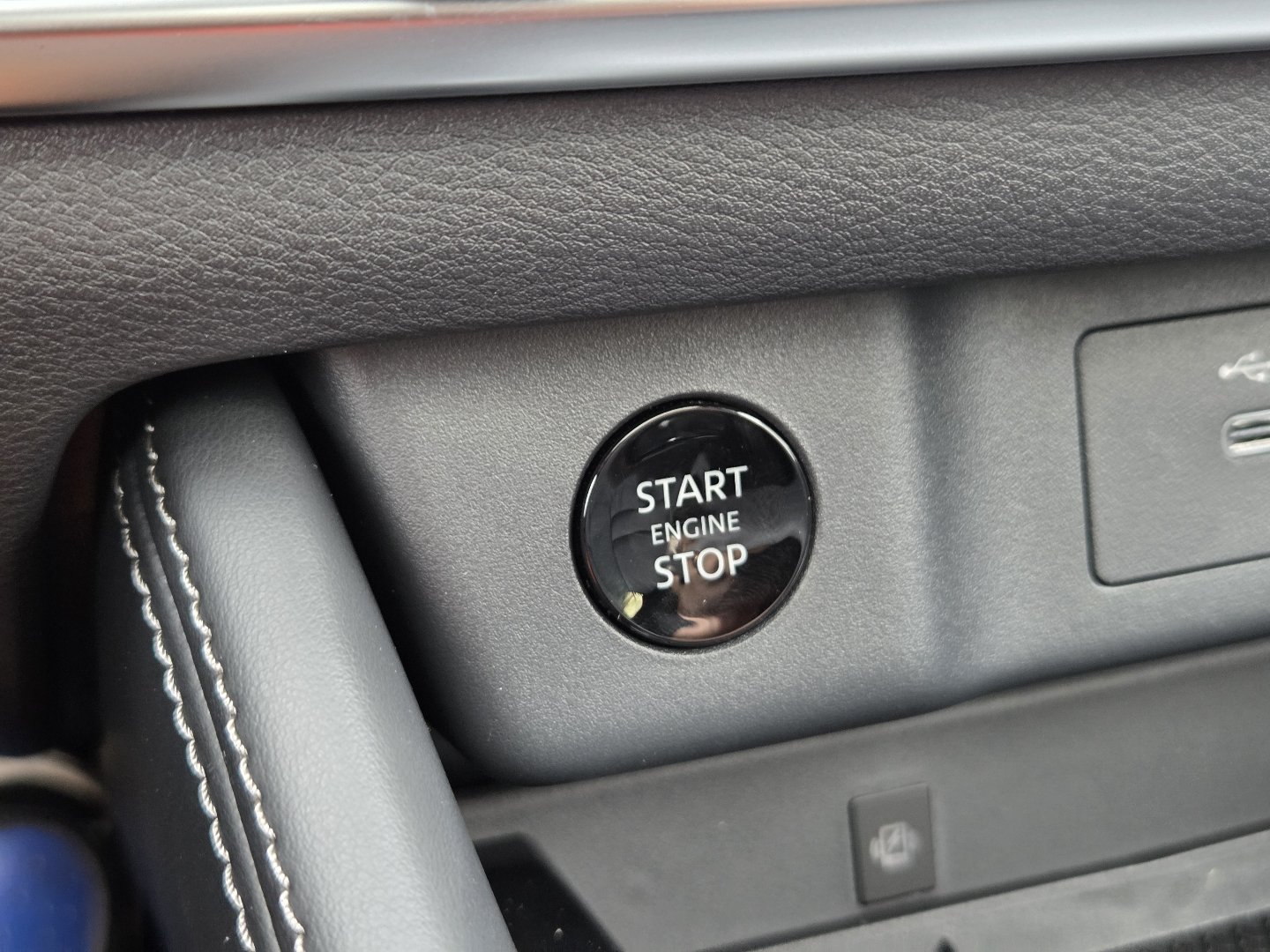 New 2026 Nissan Rogue Platinum AWD/4WD image 34