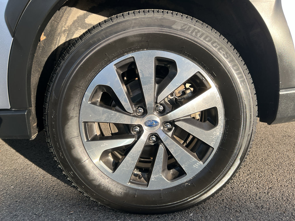 Used 2024 Subaru Outback Premium image 10