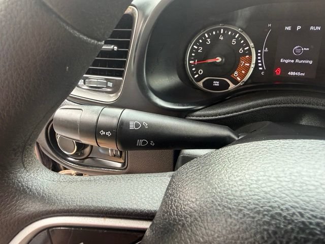 Used 2023 Jeep Renegade Latitude AWD/4WD image 37