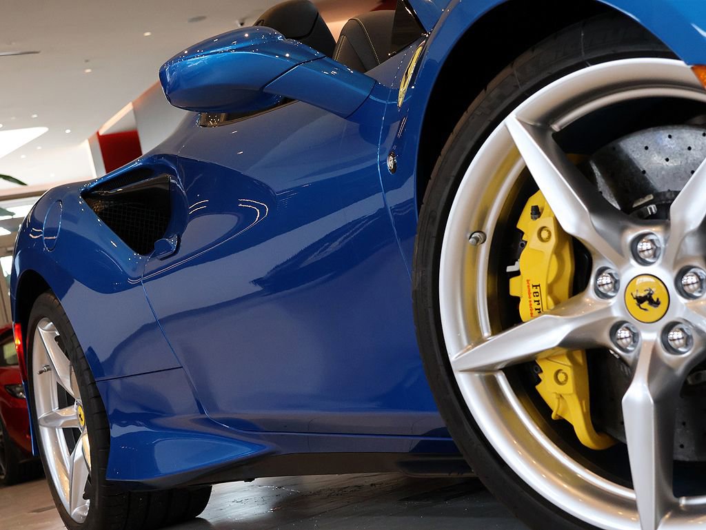 Certified 2021 Ferrari F8 Tributo image 12