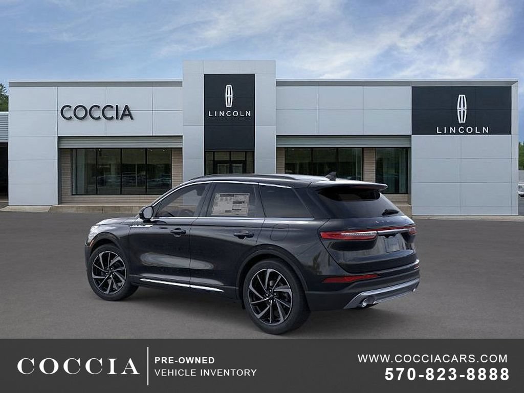 Used 2026 Lincoln Corsair Reserve AWD/4WD image 3