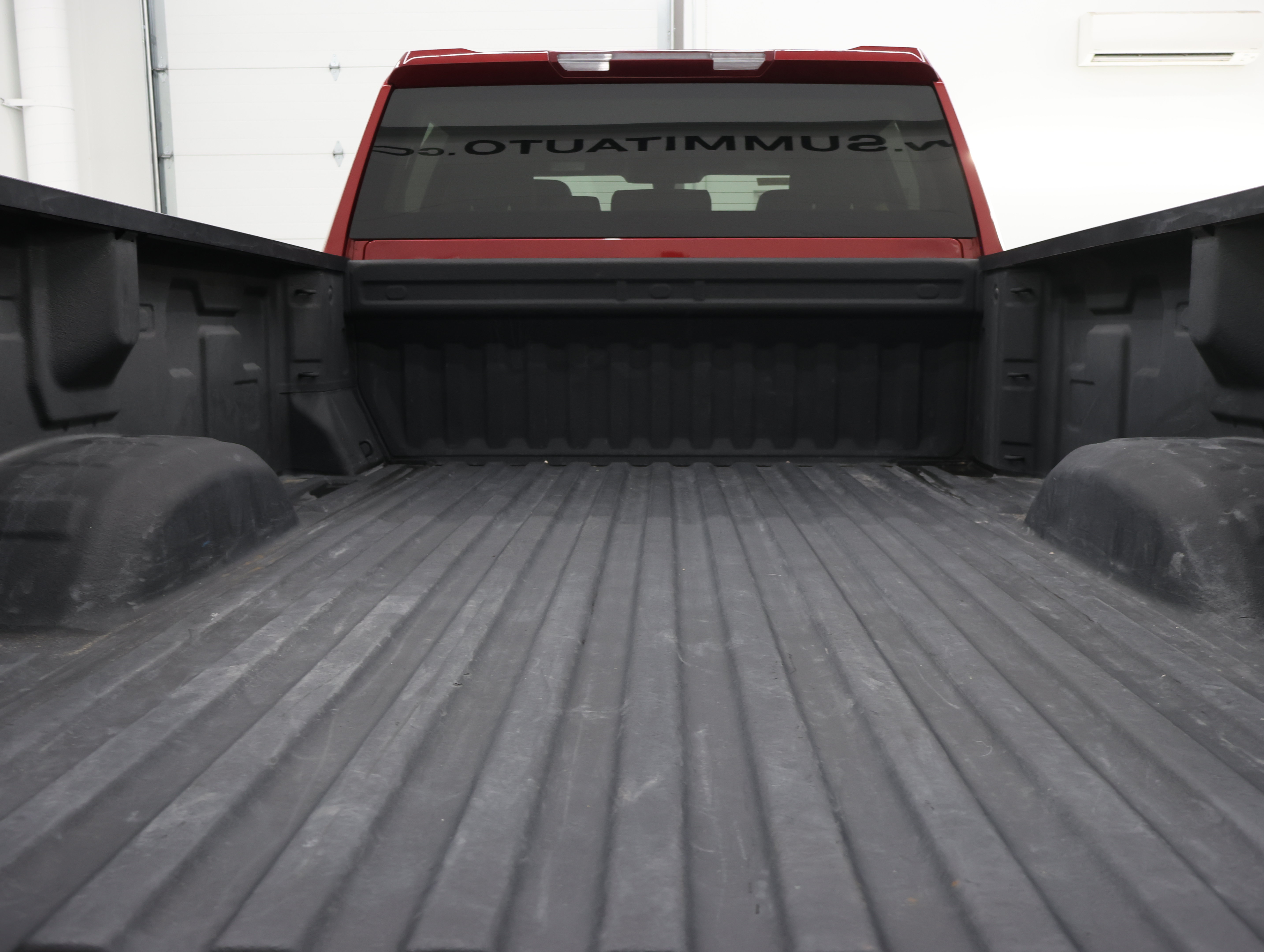 Used 2020 Chevrolet Silverado 2500 LTZ w/ Z71 Off-Road Package AWD/4WD image 29