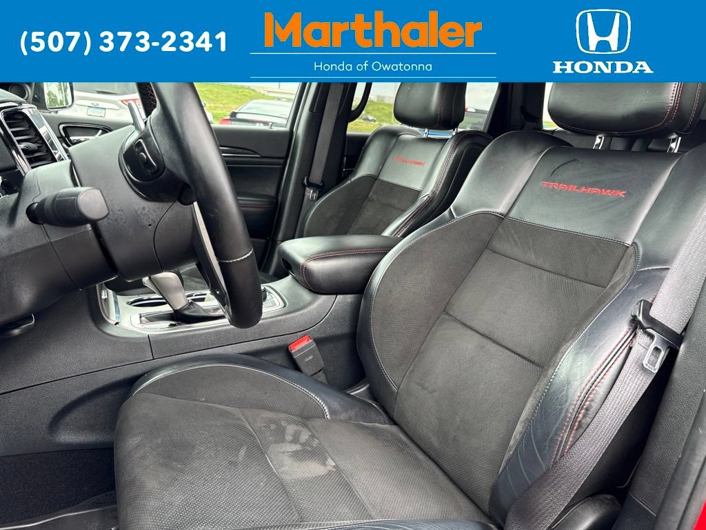 Used 2020 Jeep Grand Cherokee Trailhawk w/ Premium Lighting Group AWD/4WD image 10