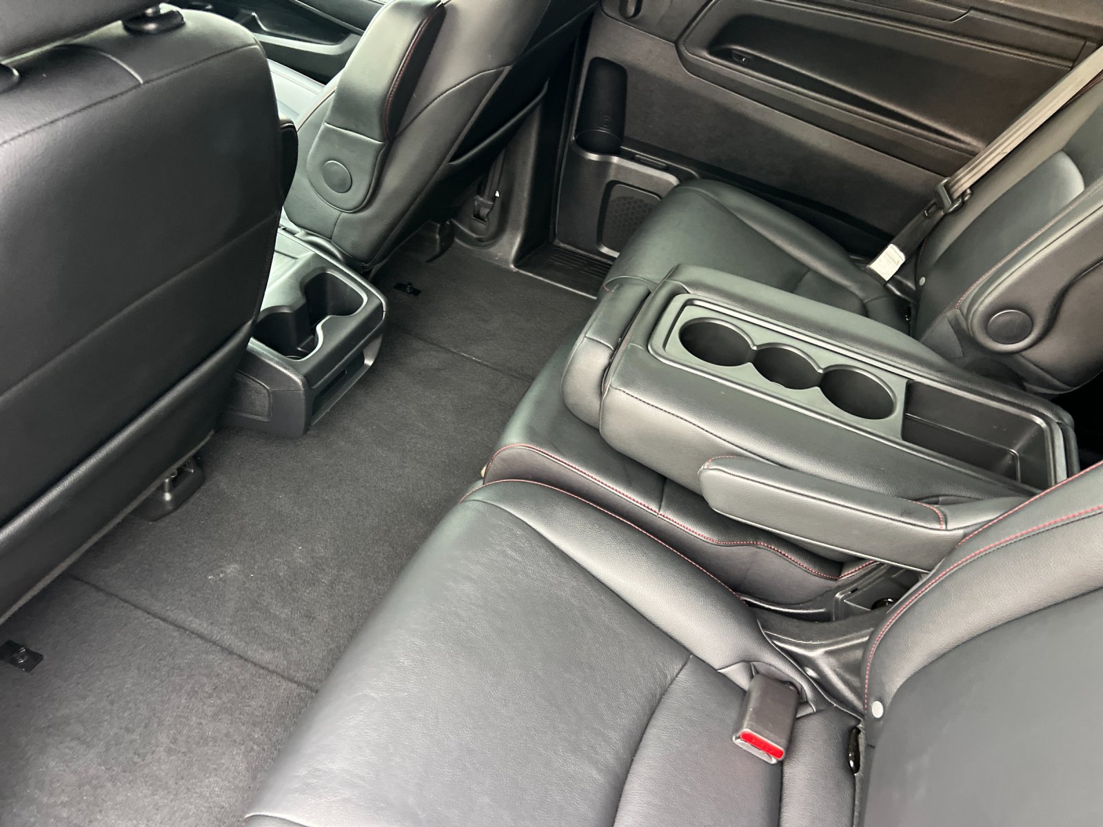 Used 2025 Honda Odyssey Sport-L image 14