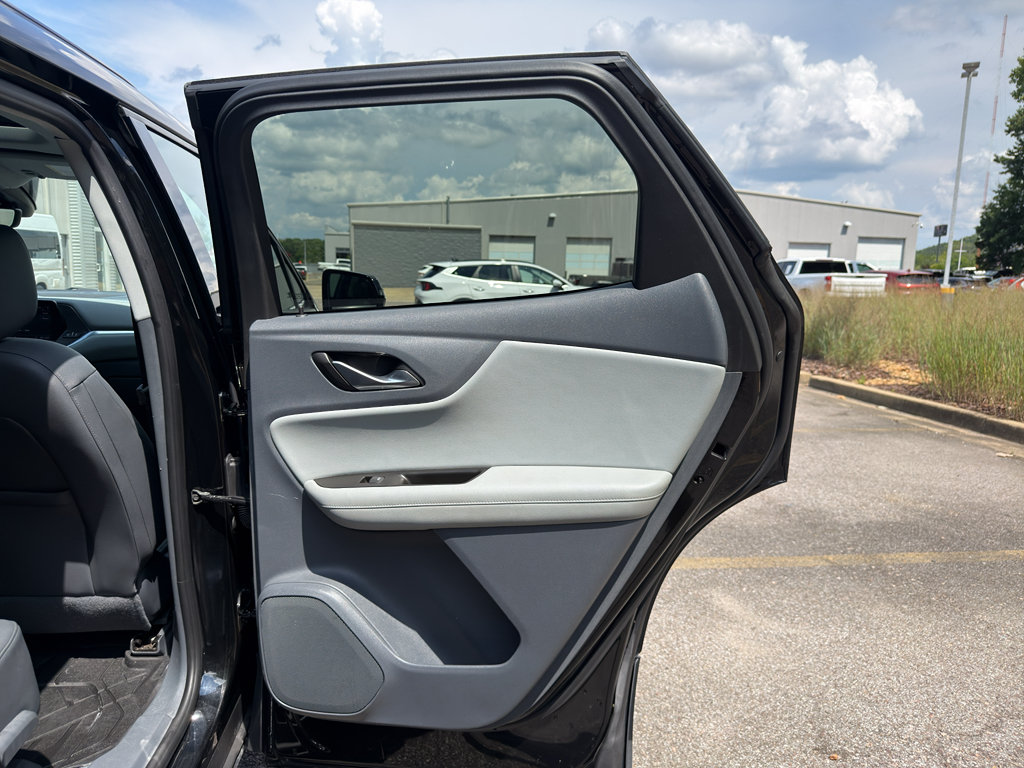 Used 2019 Chevrolet Blazer LT w/ Sun and Wheels Package FWD image 16