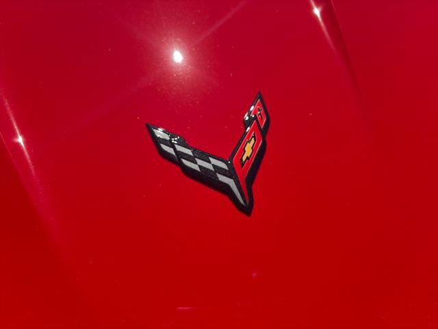 Used 2025 Chevrolet Corvette Z06 RWD image 32
