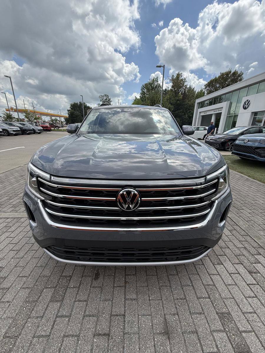 New 2026 Volkswagen Atlas SE image 5