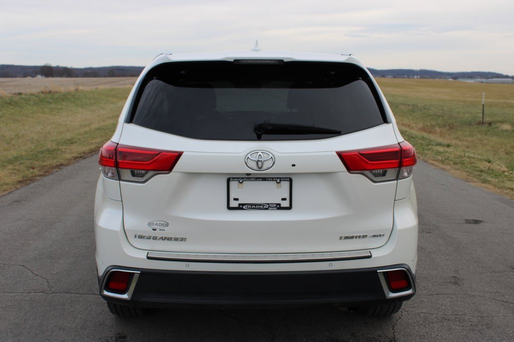Used 2019 Toyota Highlander Limited image 6