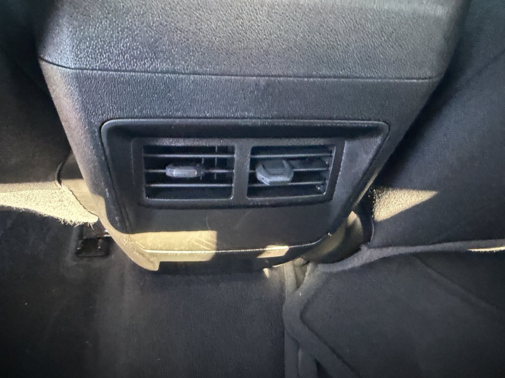 Used 2026 Chevrolet Colorado W/T RWD image 18