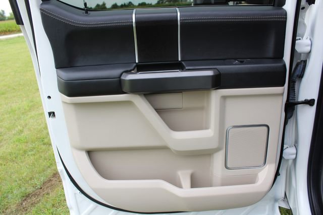 Used 2020 Ford F350 Limited image 30
