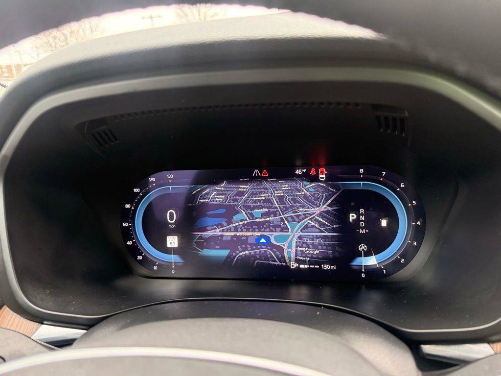 Used 2023 Volvo XC60 B5 Plus w/ Climate Package image 19