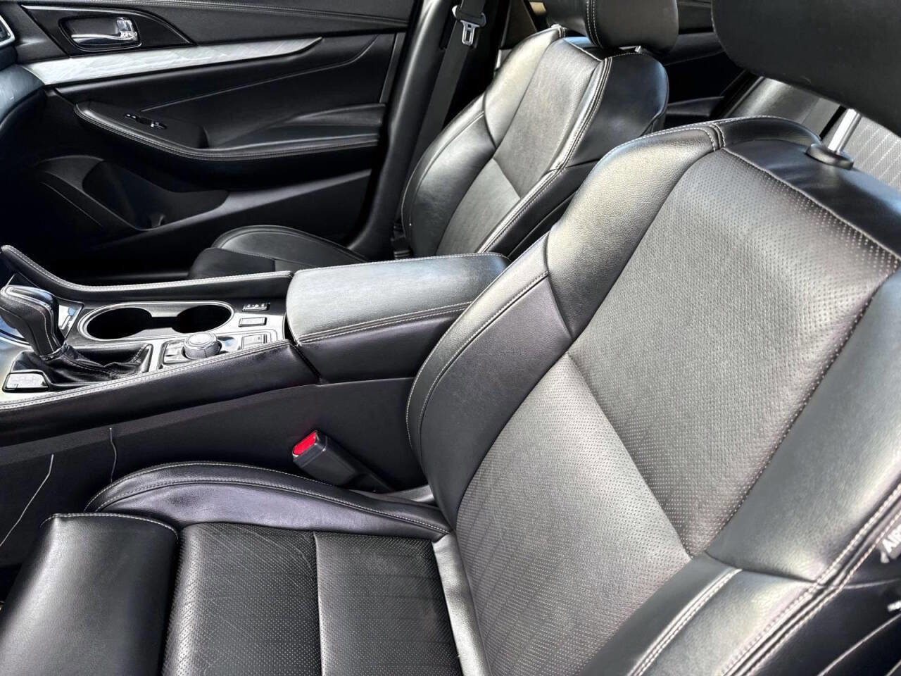 Used 2018 Nissan Maxima 3.5 SL image 13