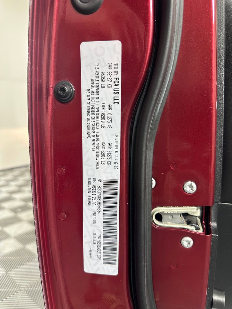 Used 2018 Chrysler 300 Limited w/ Safetytec Plus Group image 34