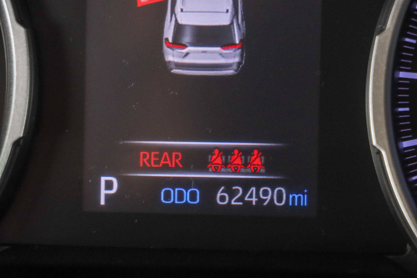 Used 2021 Toyota RAV4 LE image 16